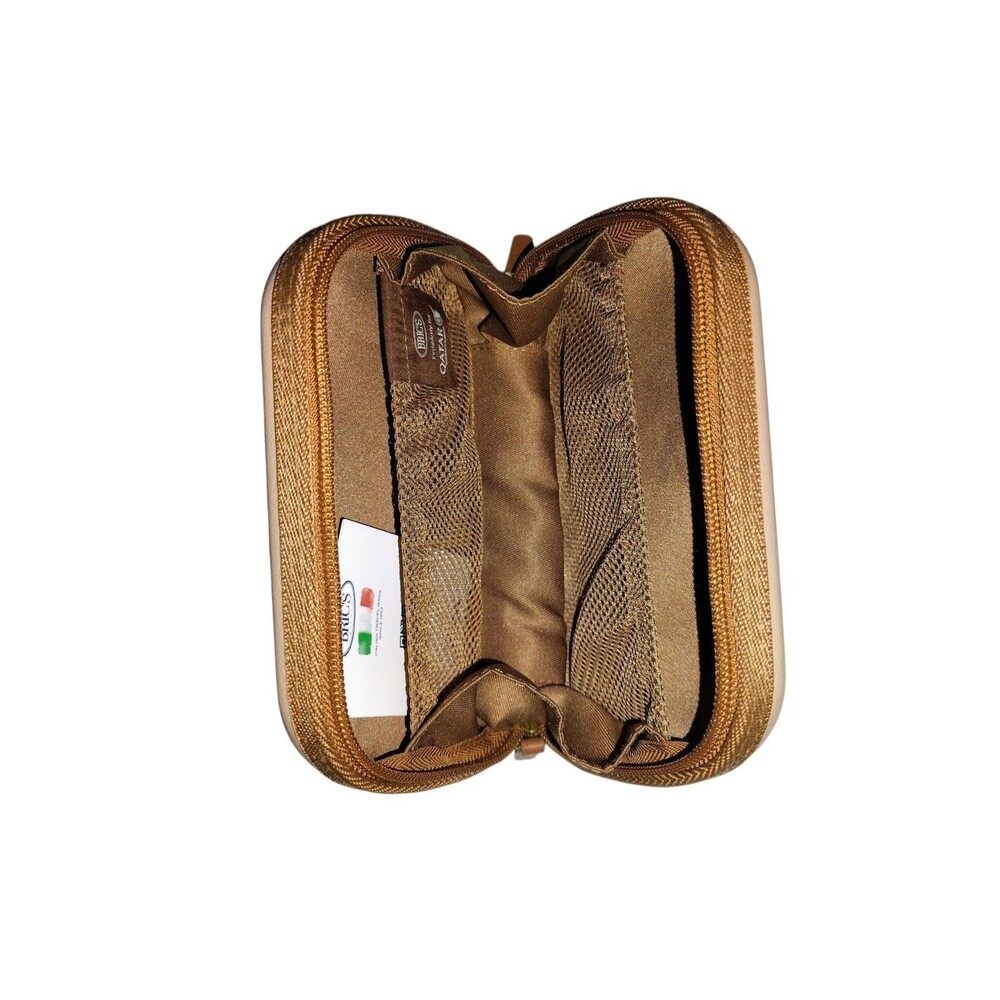New BRICS Hard Shell Toiletry Bag Beige Qatar Airways     57 - Picture 5 of 10